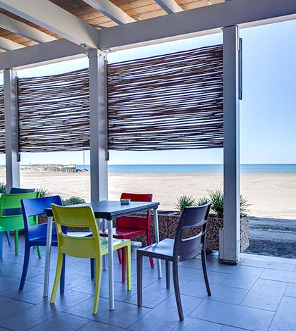 bar_porticciolo_tarquinia_TAVOLI